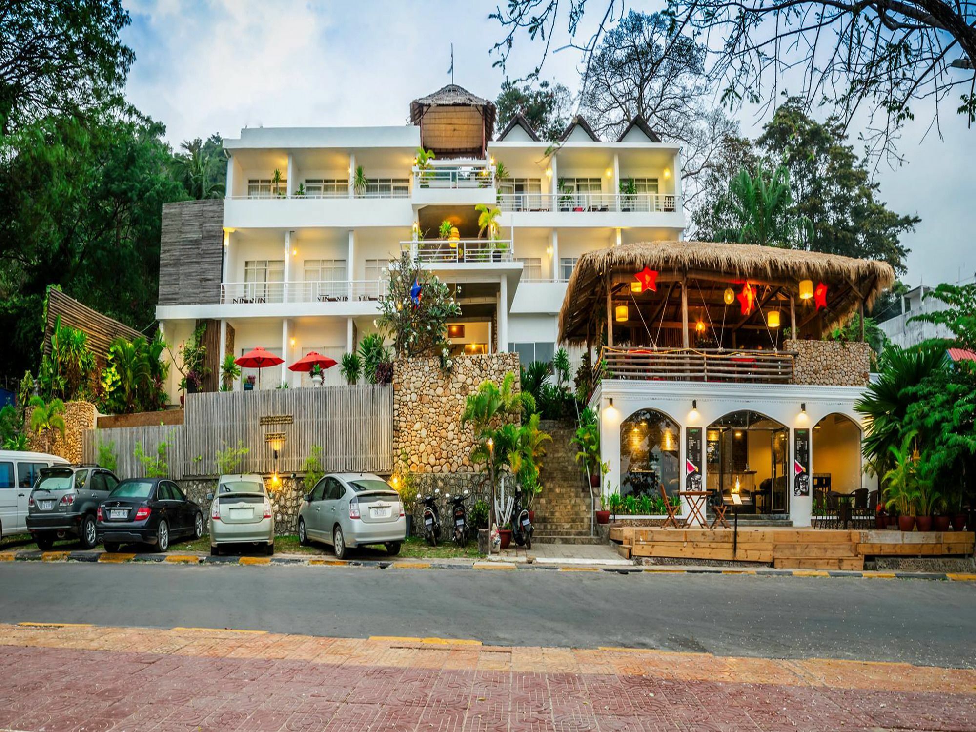 Saravoan-Kep Hotel Eksteriør billede